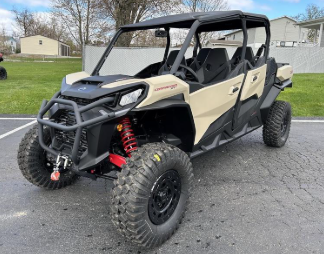 2024 Can-Am Commander MAX DPS 700