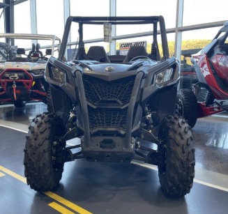 2024 Can-Am Commander XT 700