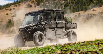 2024 Can-Am Defender DPS HD9