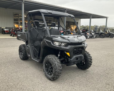 2025 Can-Am Defender DPS HD9