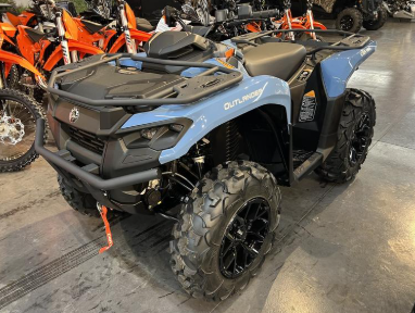 2025 Can-Am Outlander??? XT 700R