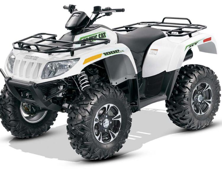 2017-arctic-cat-1000-xt-eps-1