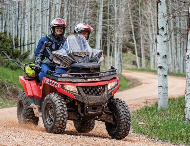 2017-arctic-cat-alterra-700-trv-xt-1