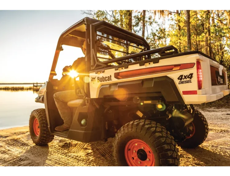 2021-bobcat-uv34-diesel-1