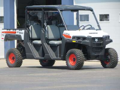2022-bobcat-uv34-gas-xl-1
