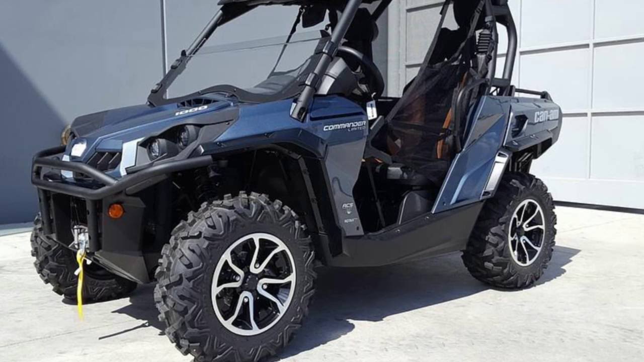2017-can-am-commander-limited-1000-2