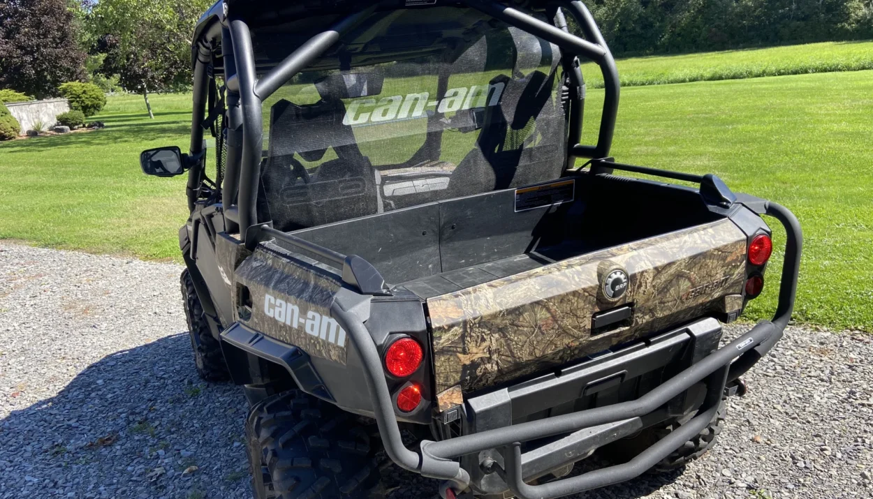 2018-can-am-commander-mossy-oak--hunting-edition-1000r-1