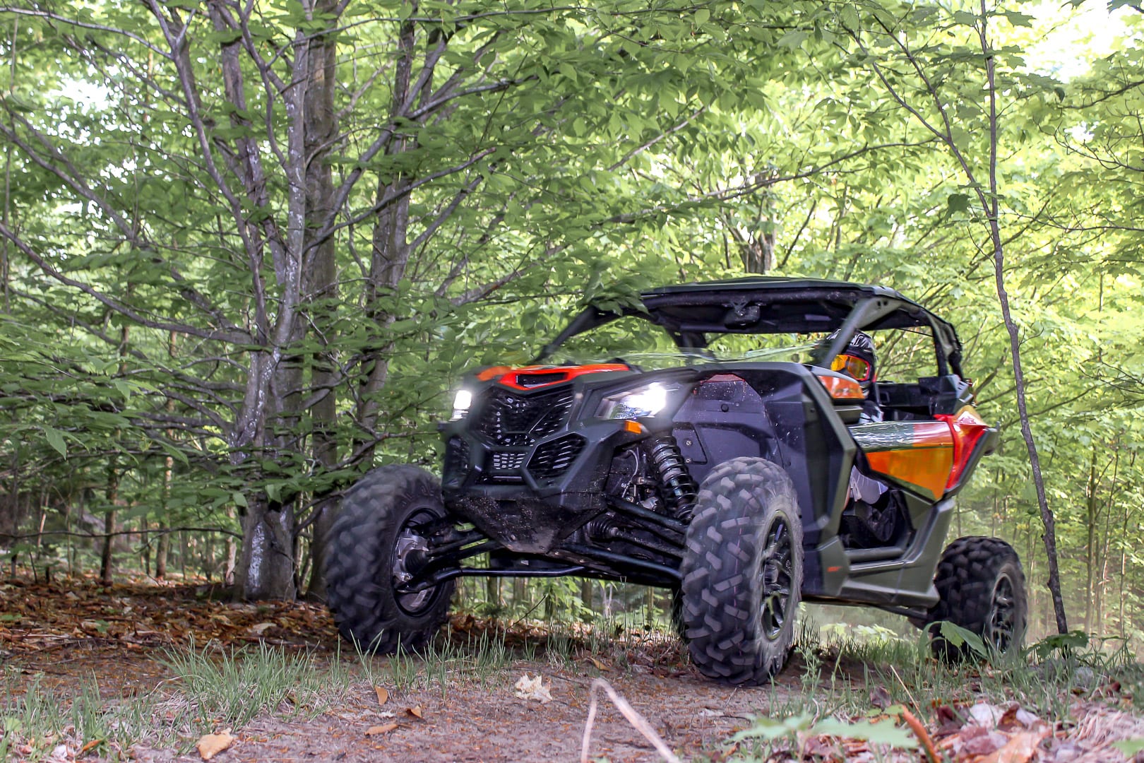 2018-can-am-maverick-x3-900-ho-2