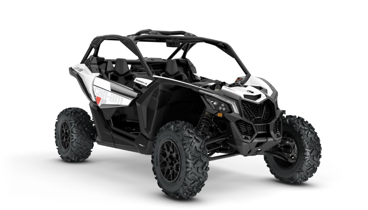 2018-can-am-maverick-x3-turbo-1