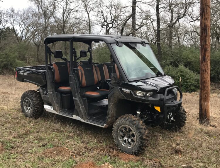 2019-can-am-defender-max-lone-star-1