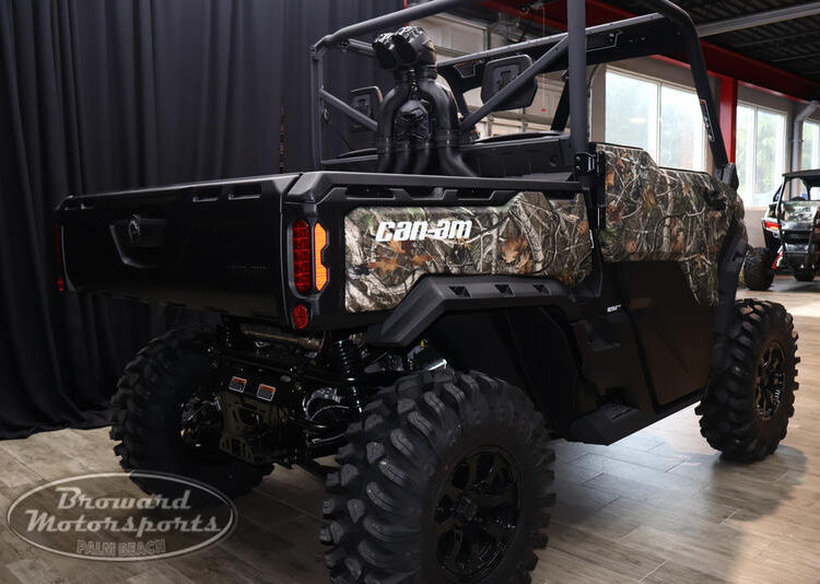 2019-can-am-defender-mossy-oak--hunting-edition-hd10-1