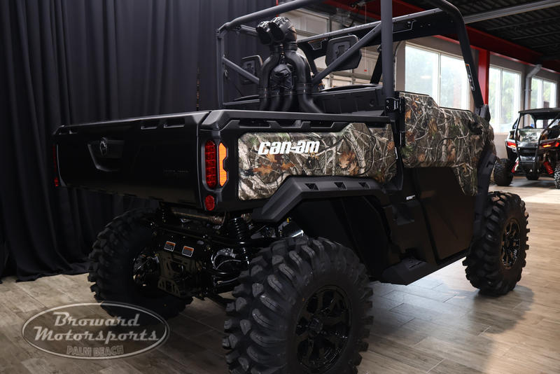2019-can-am-defender-mossy-oak--hunting-edition-hd10-1