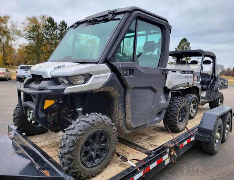 2019-can-am-defender-xt-hd8-1