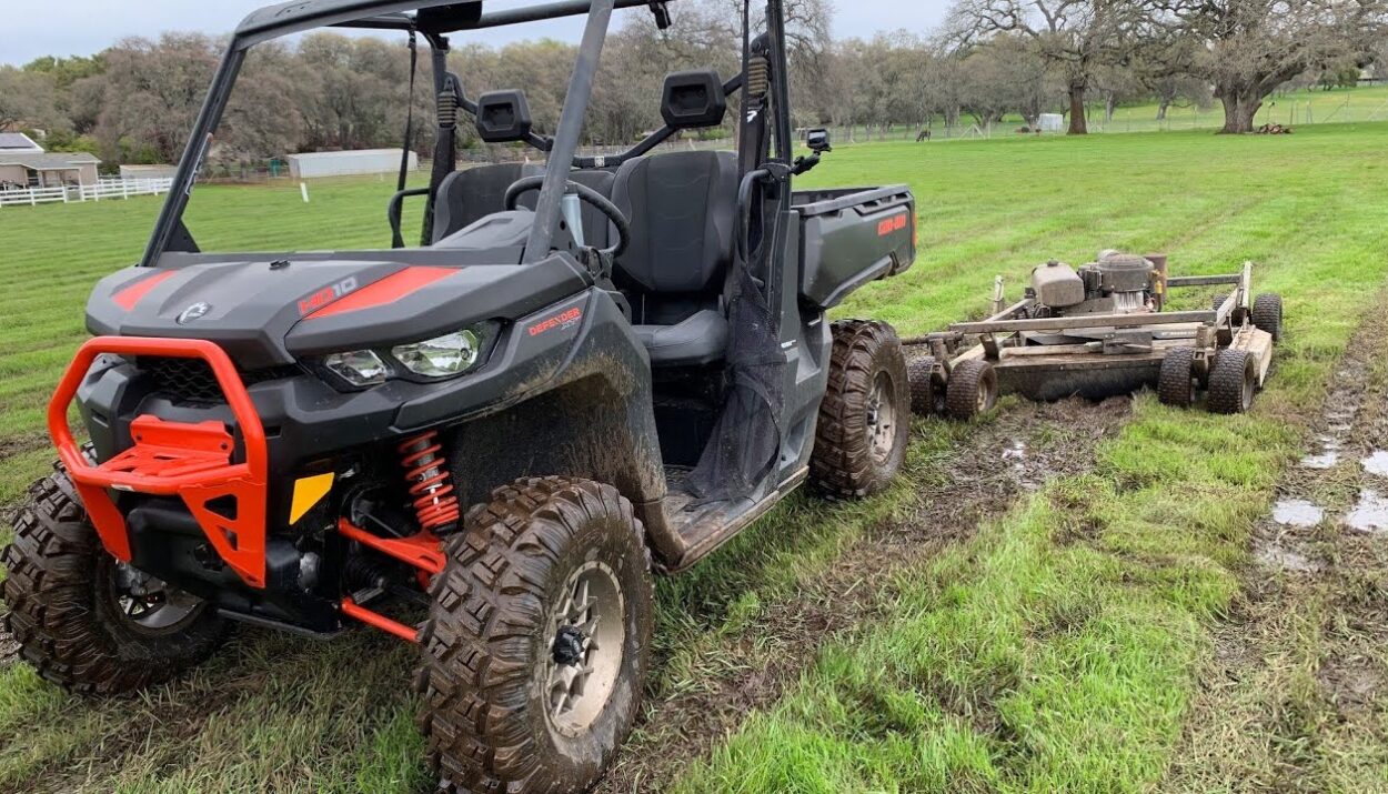 2019-can-am-defender-xt-p-hd10-1