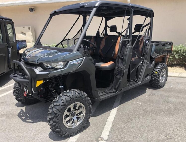 2021-can-am-defender-max-lone-star-1