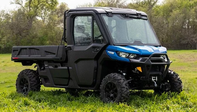 2021-can-am-defender-pro-lone-star-hd-10-2