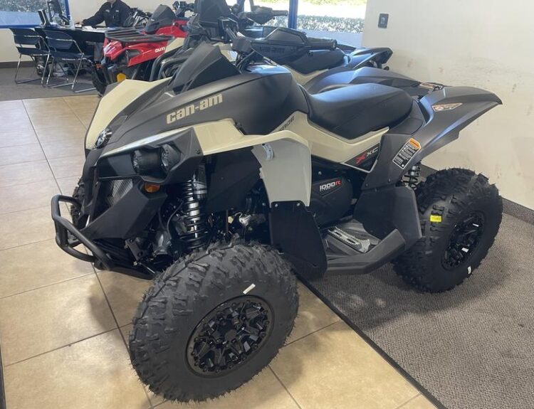 2021-can-am-renegade-x-xc-1000r-1