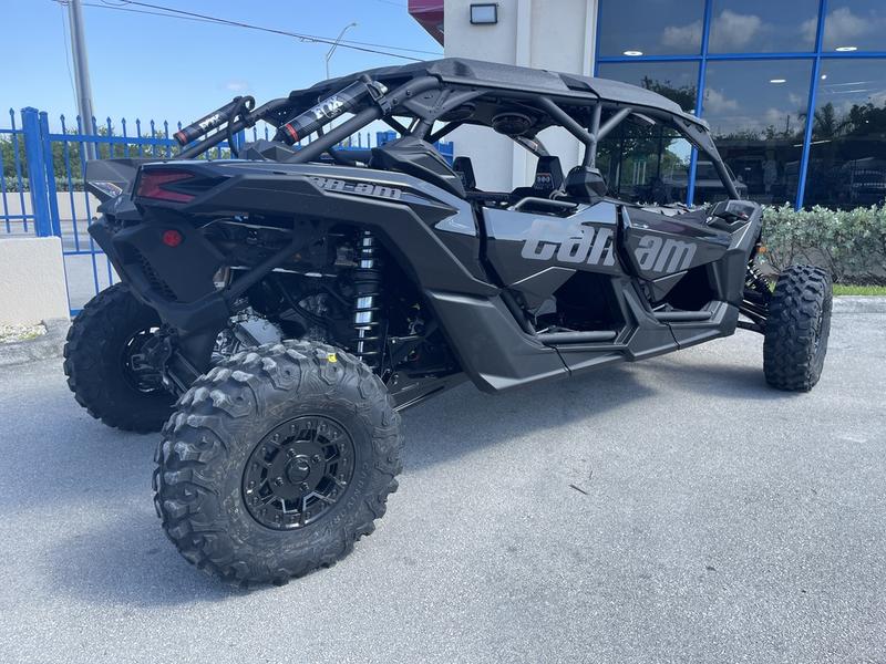 2022-can-am-maverick-x3-max-x-rs-turbo-rr-with-smart-shox-1