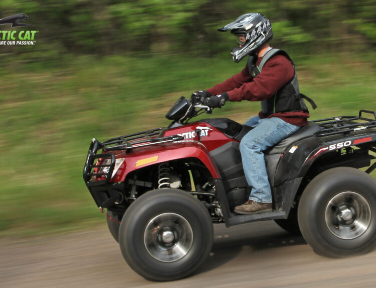 2013-arctic-cat-550-limited-1