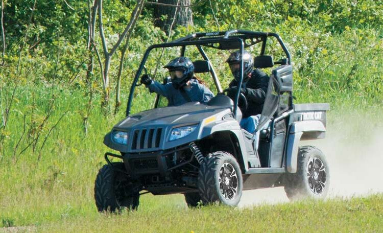 2013-arctic-cat-prowler-550-xt-1