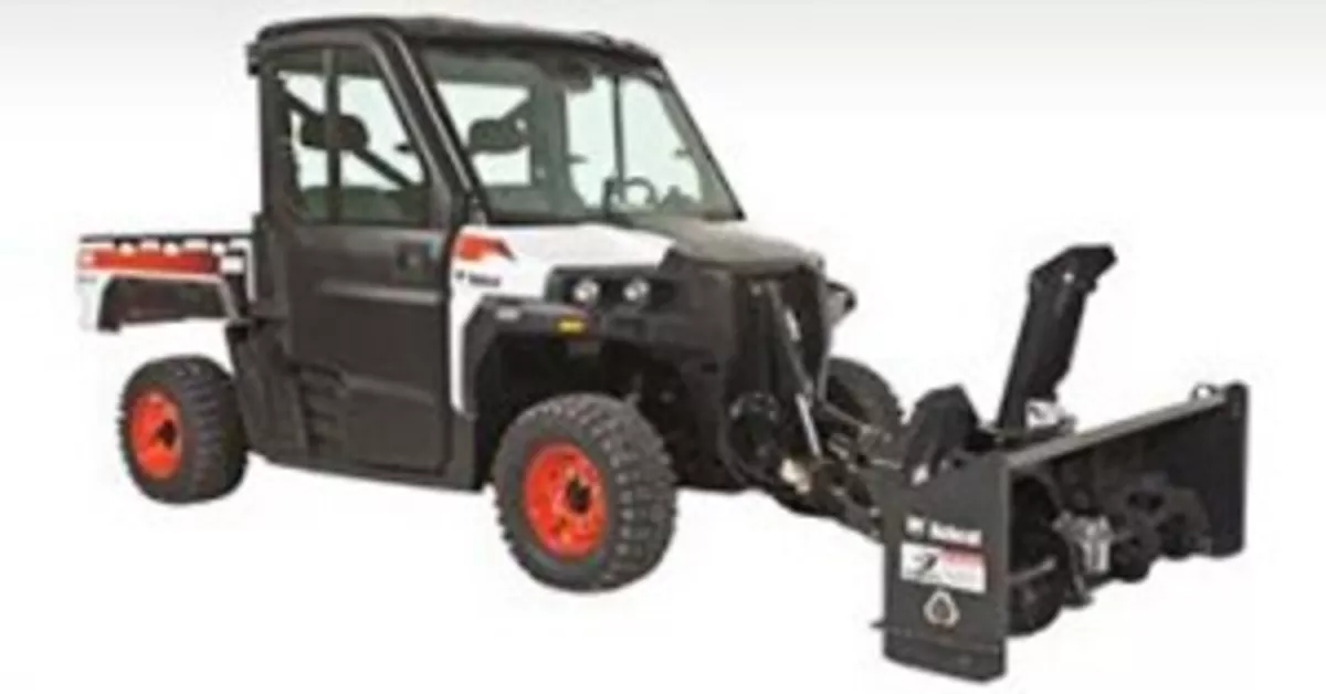 2013-bobcat-3650-4x4-diesel-1