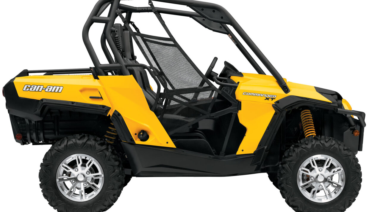 2013-can-am-commander-1000-xt-1