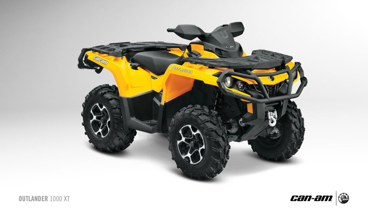 2013-can-am-outlander--1000-xt-1