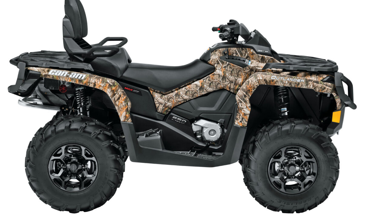 2013-can-am-outlander--max-650-xt-1