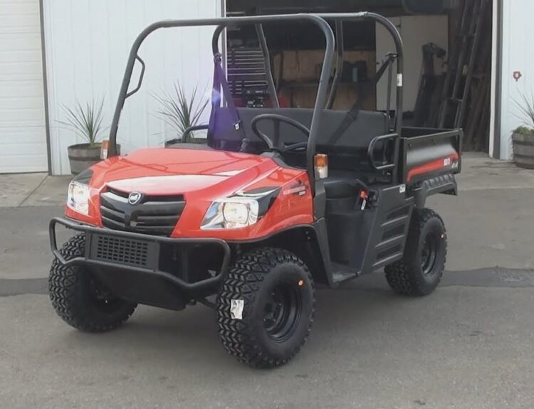 2013-kioti-mechron--2200-1