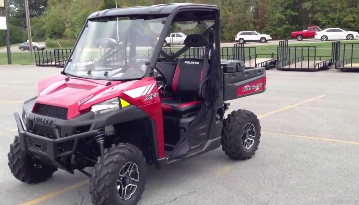 2013-polaris-ranger--xp--900-sunset-red-le-1
