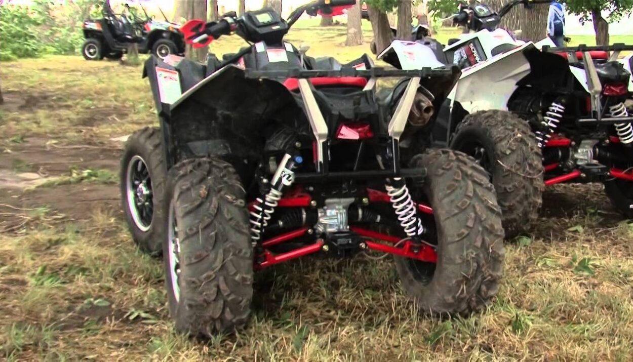 2013-polaris-scrambler--xp-850-ho-1