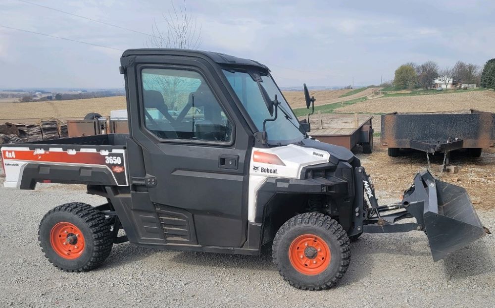 2014-bobcat-3650-4x4-diesel-1