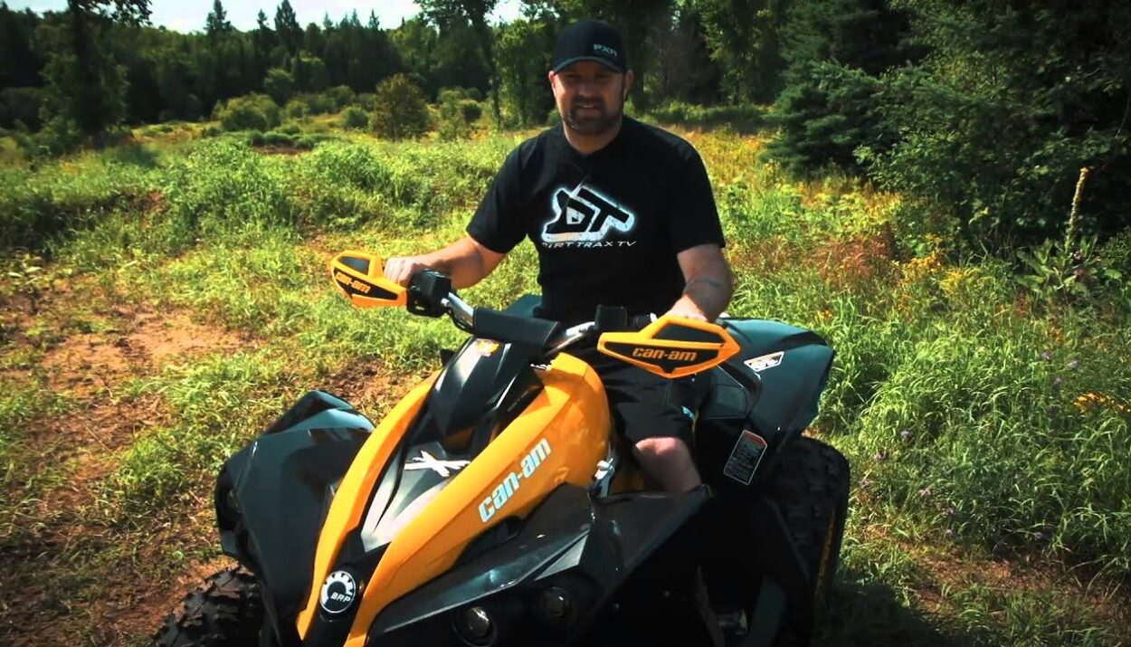 2014-can-am-renegade-1000-x-xc-1