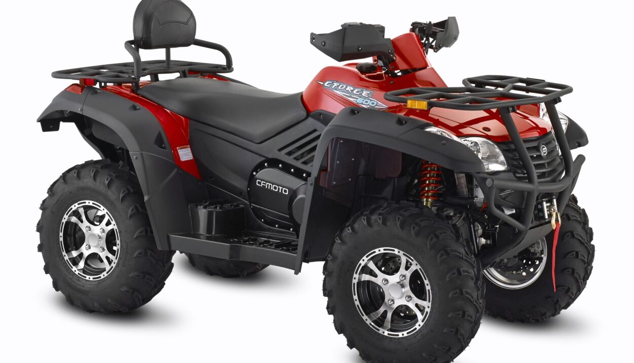 2014-cfmoto-cforce-600-1