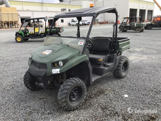 2014-john-deere-gator-xuv-4x4-550-2-1