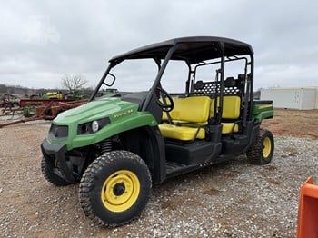 2014-john-deere-gator-xuv-4x4-550-s4-2