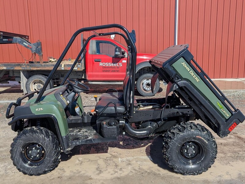 2014-john-deere-gator-xuv-4x4-625i-2