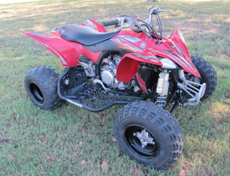 2014-yamaha-yfz-450r-se-1