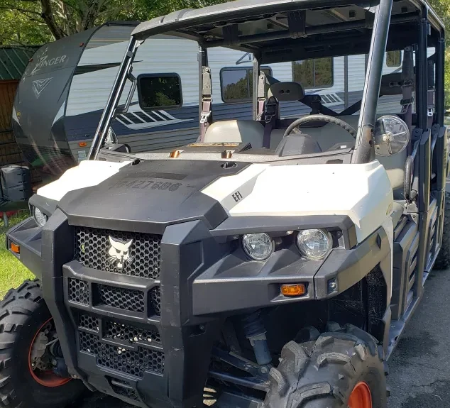 2015-bobcat-3400-4x4-gas-1