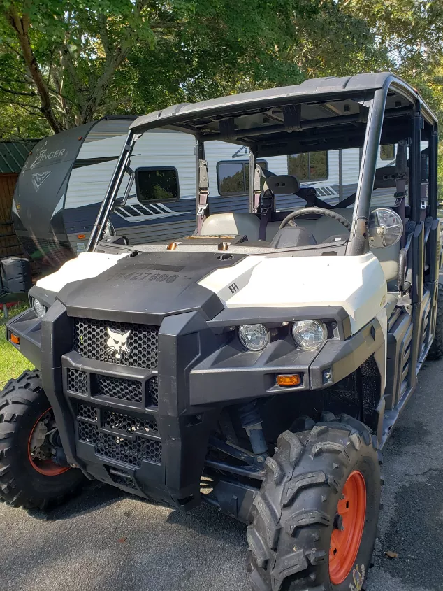 2015-bobcat-3400xl-4x4-gas-2