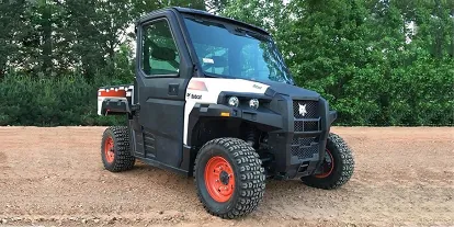 2015-bobcat-3600-4x4-deluxe-1