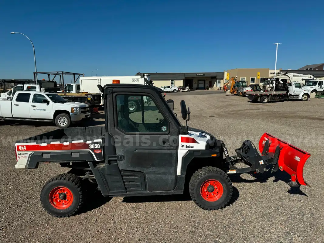 2015-bobcat-3650-4x4-2