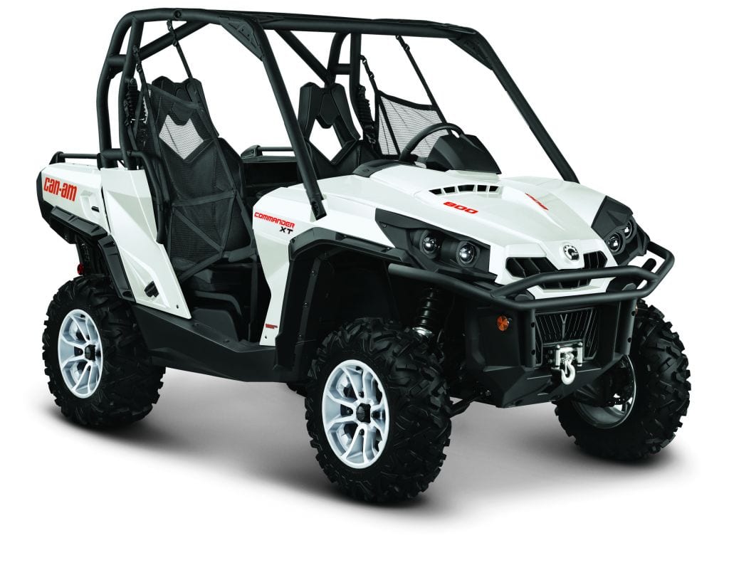 2015-can-am-commander-800r-dps-2