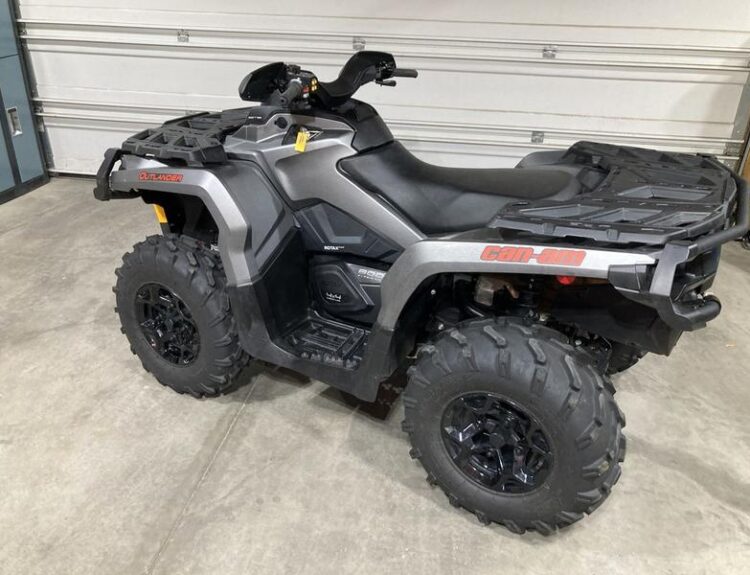 2015-can-am-outlander--800r-dps-1