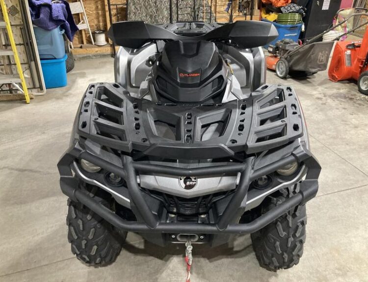 2015-can-am-outlander--max-800r-xt-1