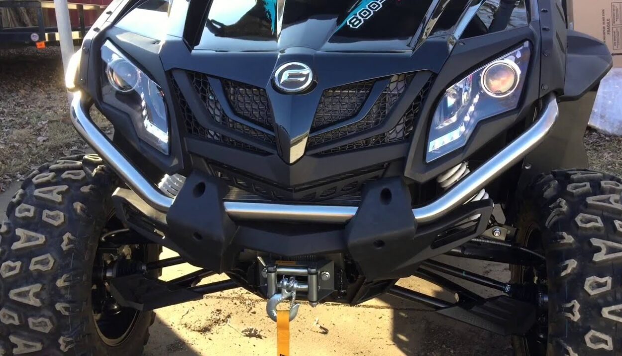 2015-cfmoto-zforce-800-1