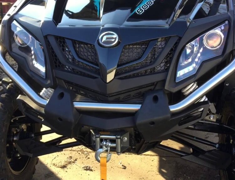 2015-cfmoto-zforce-800-1