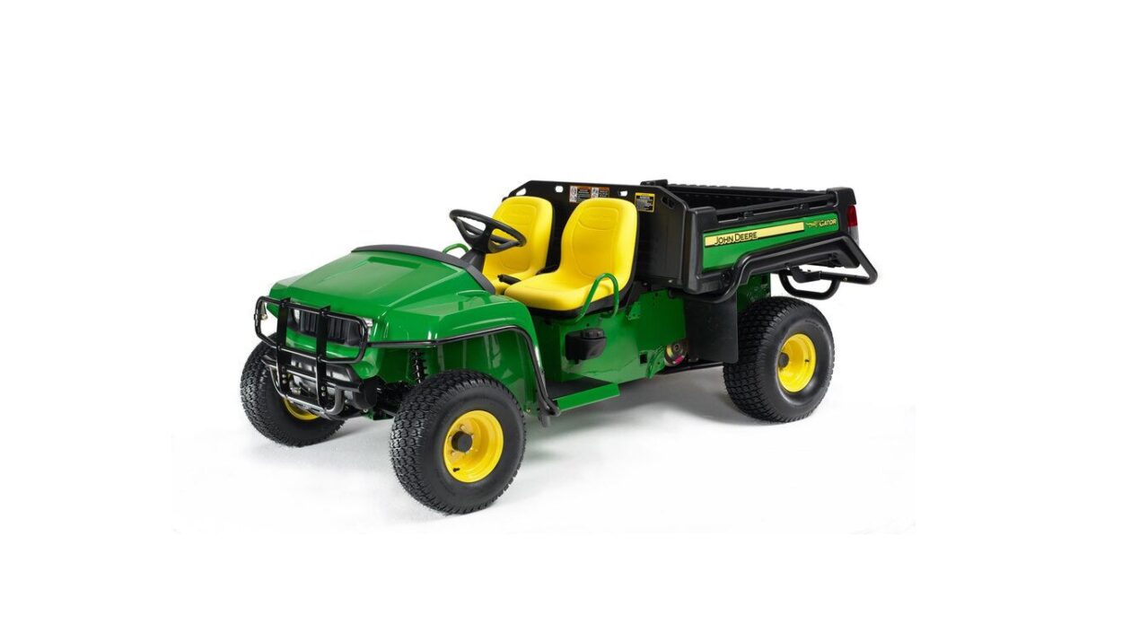 2015-john-deere-gator--compact-cx-4x2-1