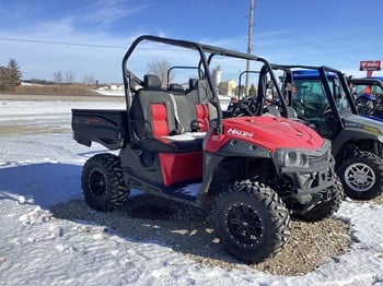 2015-mahindra-mpact-xtv-750-s-1