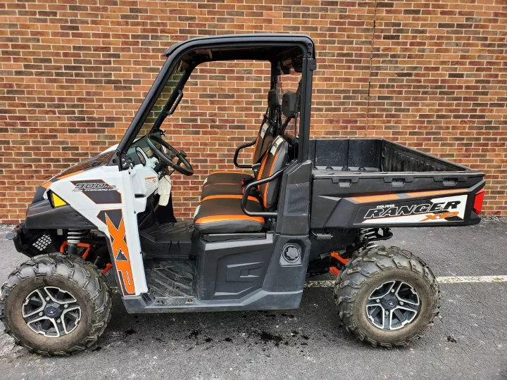 2015-polaris-ranger-xp--900-eps-white-lightning-1